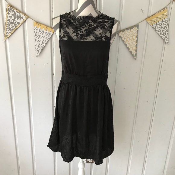 Free People Dresses & Skirts - Free People Black Two for Tea Dress